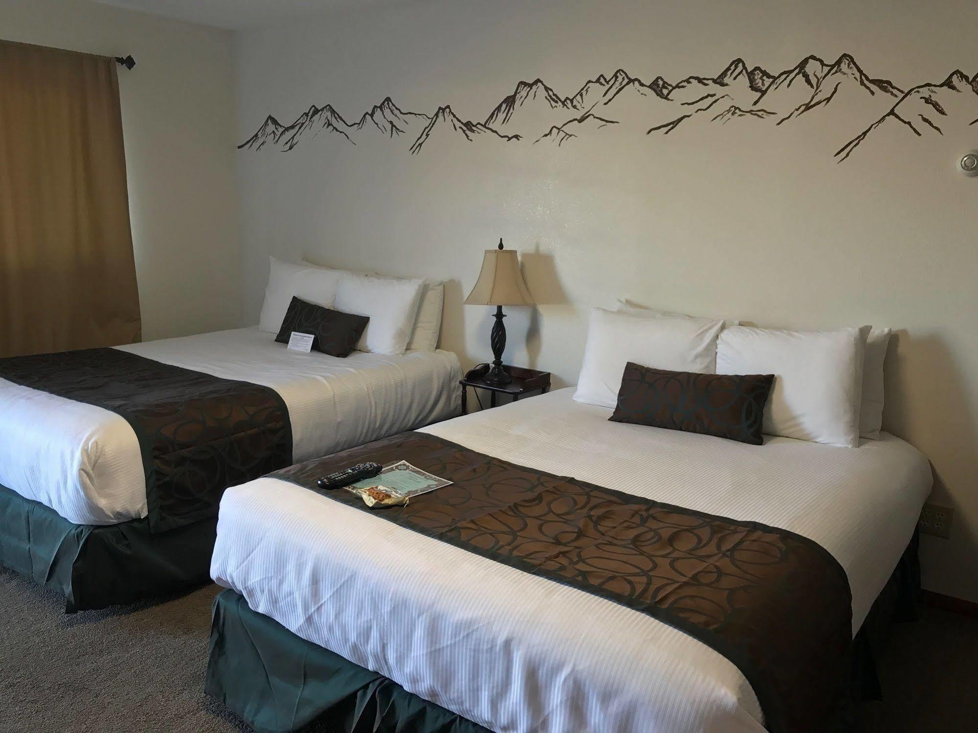 The Pioneer Motel ปาล์มเมอร์ ภายนอก รูปภาพ